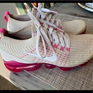 Nike Air Vapormax Flyknit 2